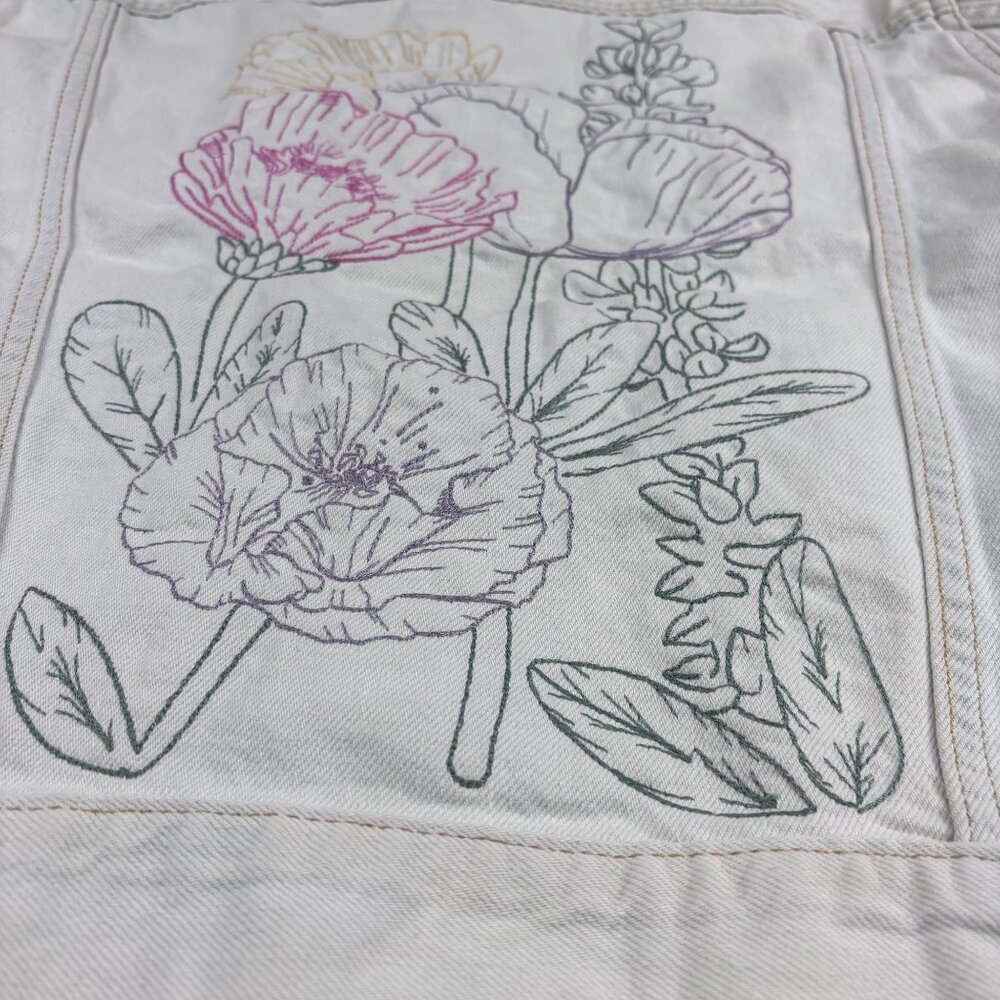 Levis Womens Ex-Boyfriend Trucker Jacket With Floral Back Embroidery Small, Whit - Picture 10 of 15